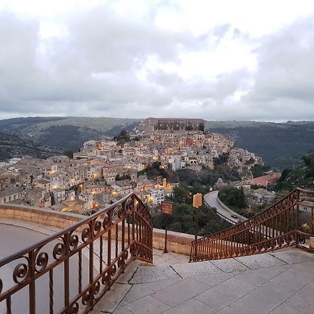 Casa Santa Maria - Fichi D'India Hotel Ragusa Buitenkant foto